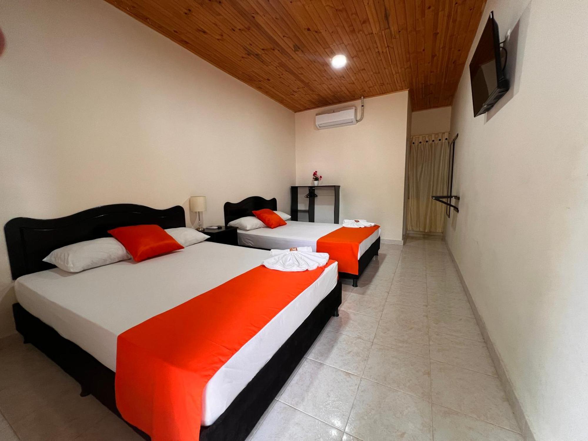 Hotel Colonial Villavieja Dış mekan fotoğraf